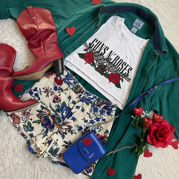 90s Vintage Breaker jeans sportswear floral high waist shorts - Picture 9 of 17